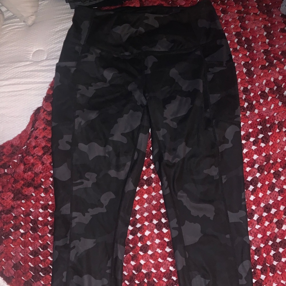 7/8 Camo Leggings